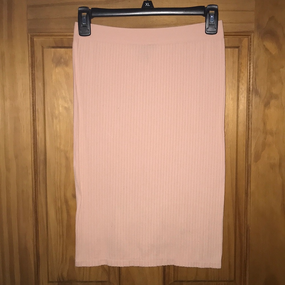Pencil skirt